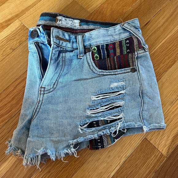 Free People Jean Shorts - Picture 4 of 4